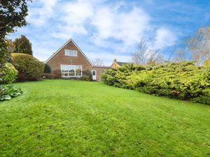 Photo 21- click for photo gallery